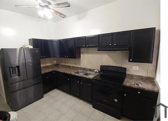 3900 W Jackson Blvd — Photo 2