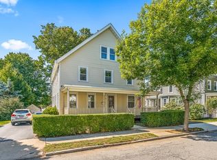 51 Pleasant St #2, Wakefield, MA 01880