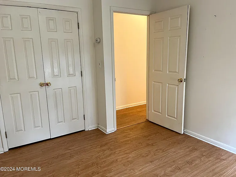 548 Clark Ave #A — Photo 5