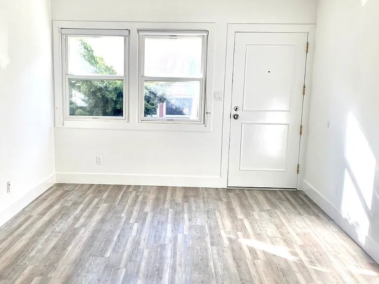 436 W Imperial Ave — Photo 14