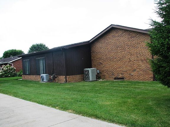 3rd image of 77 Township Road 1387