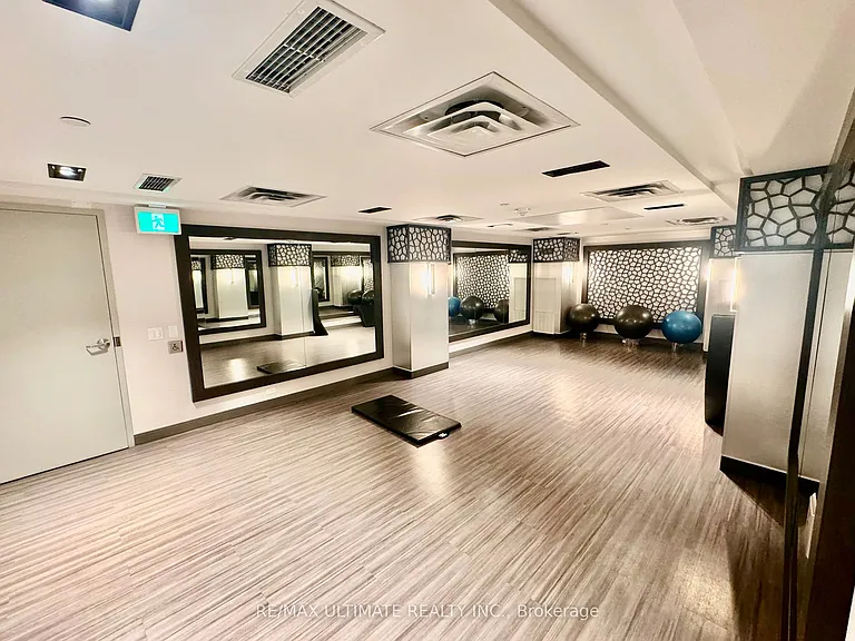 543 Richmond St W #1416 — Photo 15