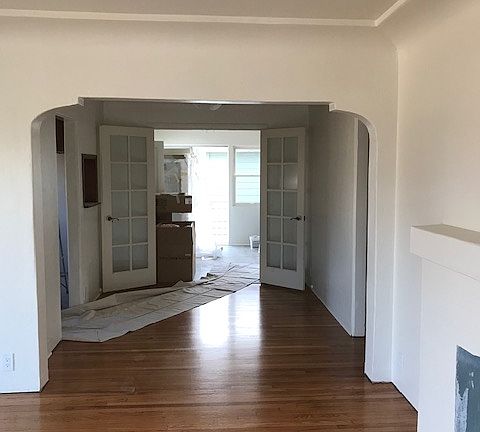 4th image of 4670-72 Newport Ave