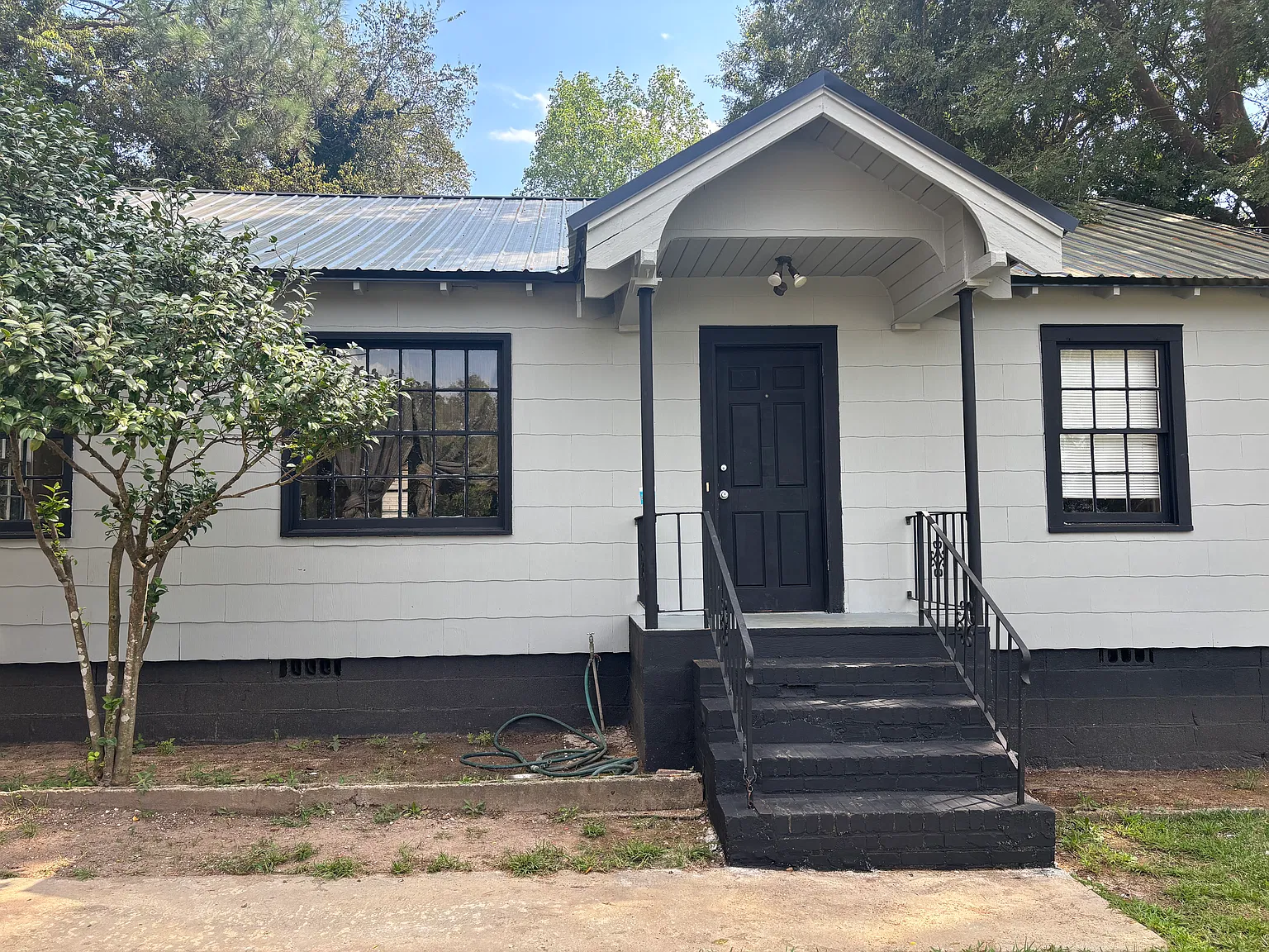 3 bed, $1,100 — Photo 4