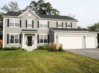 2501 Oak Ridge Way, Lisle, IL 60532