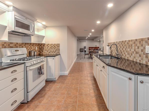 17 Cobbler Ln