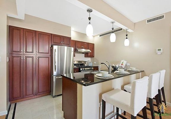 3rd image of 1635 Lexington Ave APT 2F