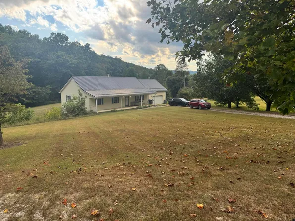 646 Fisher Cemetery Rd, Barbourville, KY 40906