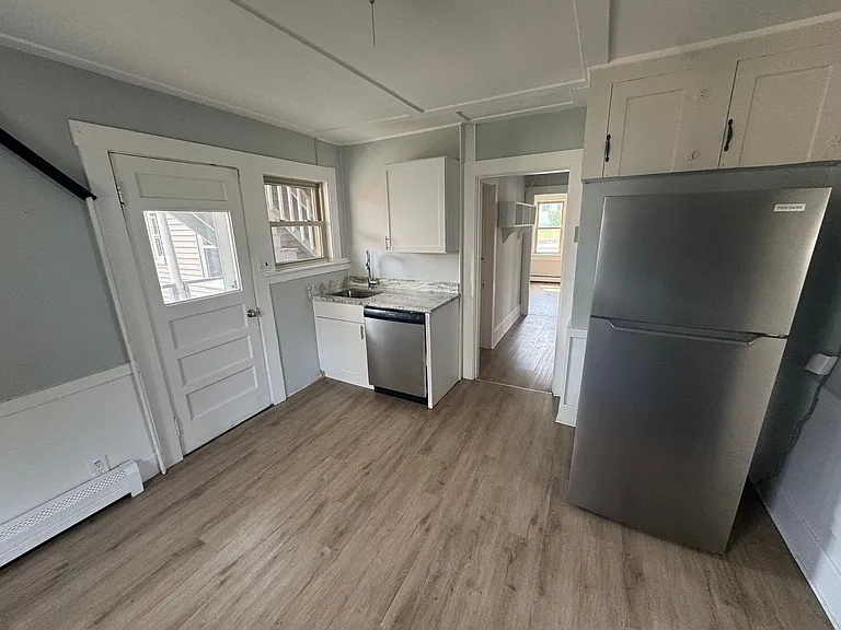 36 W Green St #40 — Photo 1