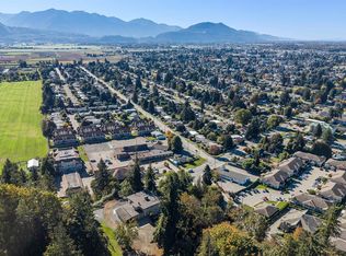 9890 Quarry Rd, Chilliwack, BC V2P3M2