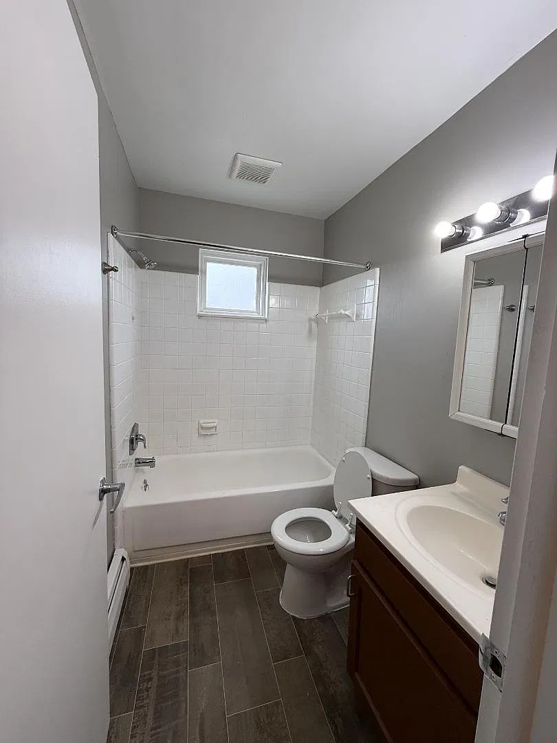 2805 Harwick Drive - Unit 8 — Photo 2