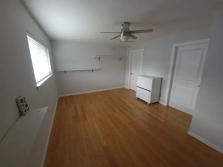3625 Janlyn Ln — Photo 6