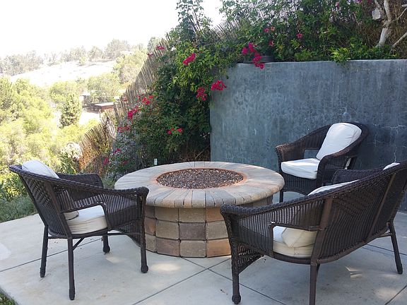 4th image of 10230 La Canada Way