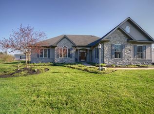 7458 Moyer Rd, Harrisburg, PA 17112