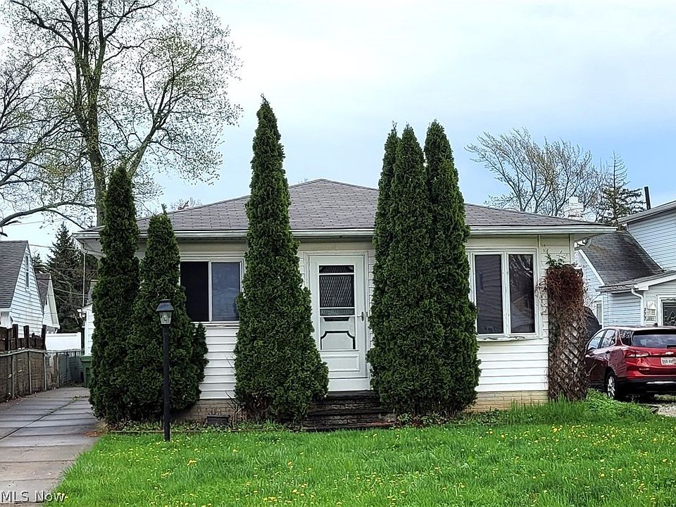 1st image of 771 E 348th St