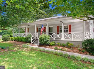 481 N Fairview Rd, Lavonia, GA 30553