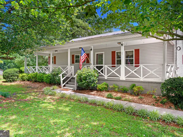 481 N Fairview Rd, Lavonia, GA 30553
