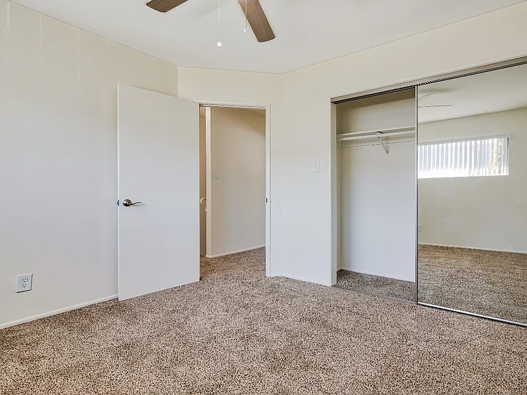 Alburtis Townhomes — Photo 7