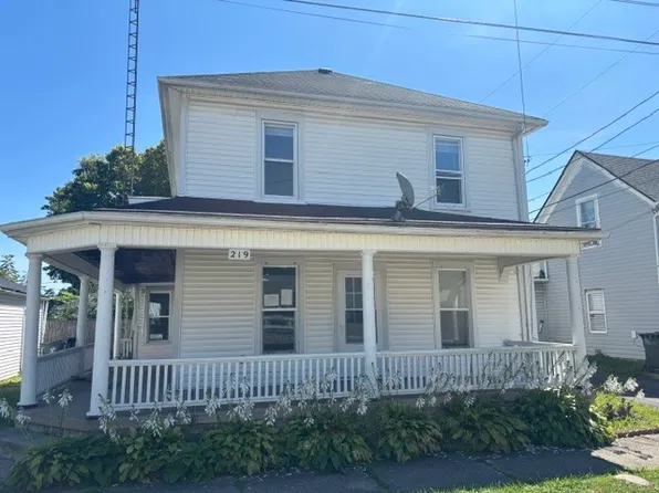 219 Gordon St, Piqua, OH 45356