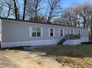 420 Oak Ridge Dr, Radcliff, KY 40160