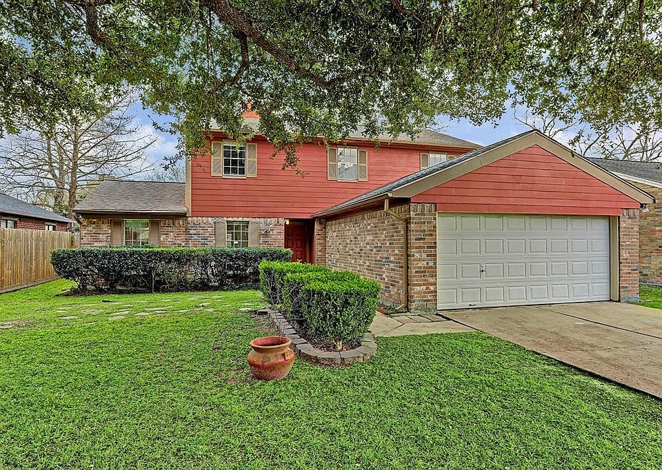 1st image of 13927 Bella Dr