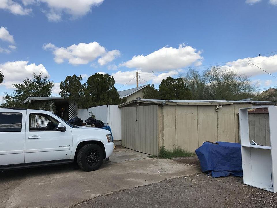 1st image of 8915 N 9th Pl