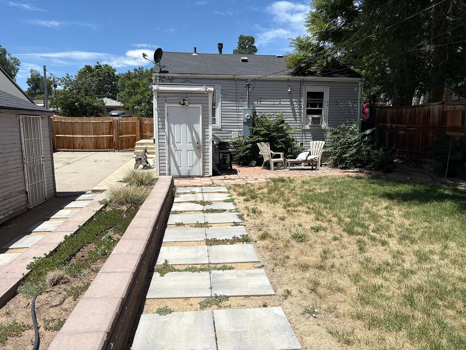 Studio, 550 sqft, $1,100 — Photo 4