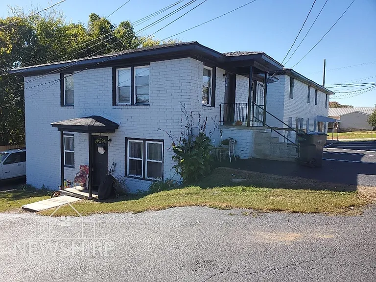 Hampton Avenue Apartments Comfortable Greenville Living Close to Everything — Photo 28