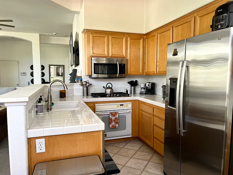 7691 Hazard Center Dr — Photo 12