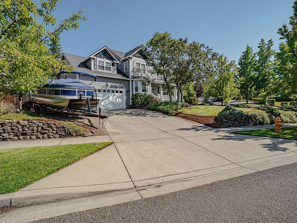 1st image of 4110 Hemlock Dr