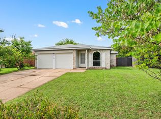 1715 Quinlan Ct, Arlington, TX 76018