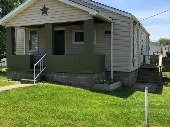 909 Parriott Ave, Moundsville, WV 26041
