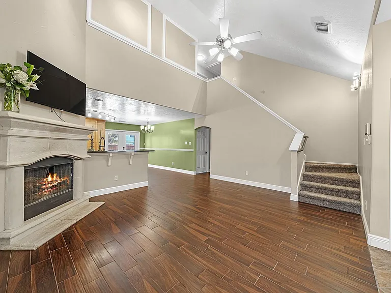 18436 Sunrise Pines Dr — Photo 6