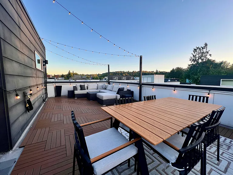 2609A SW Adams St — Photo 17