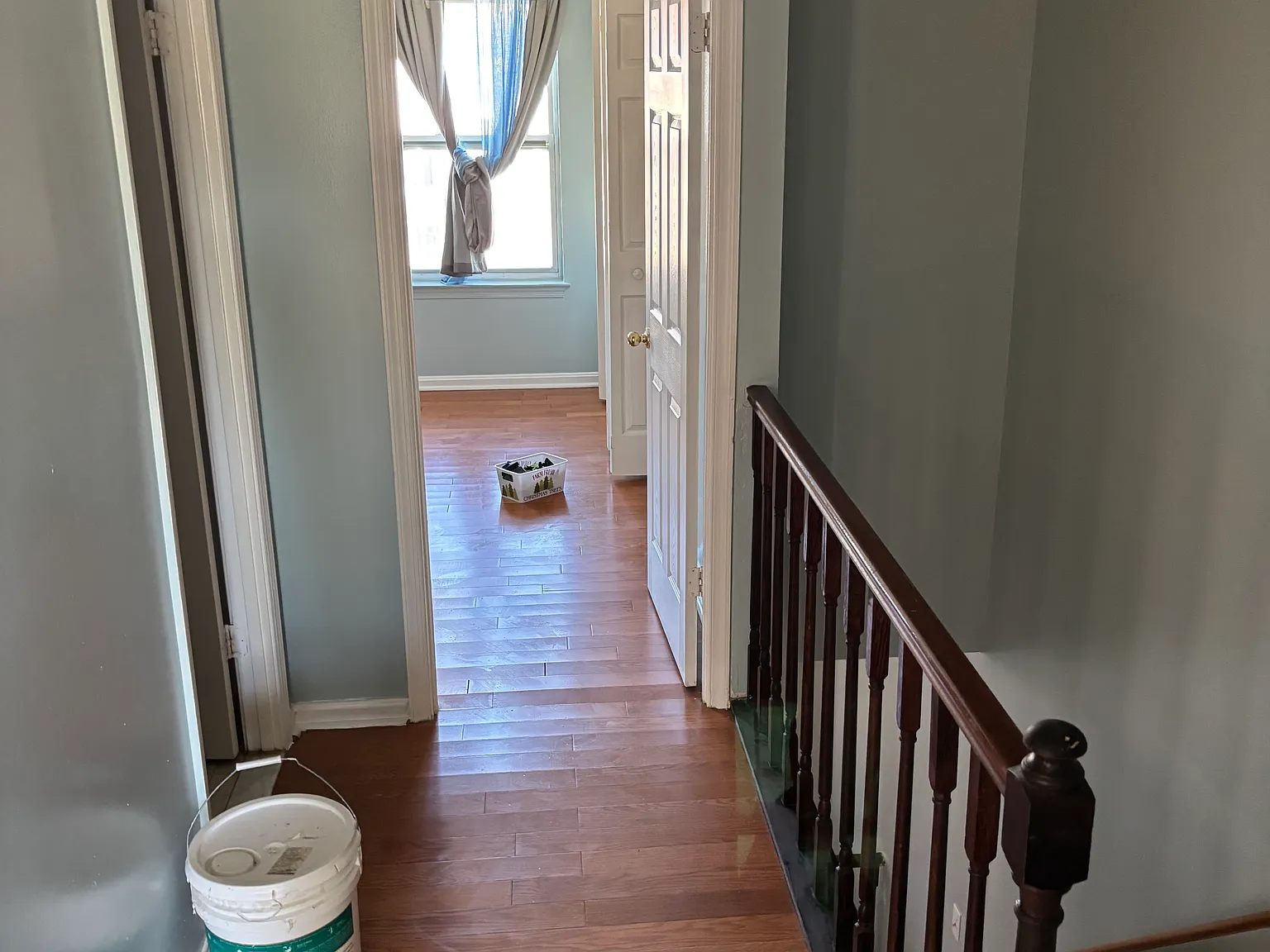 4 bed, 1347 sqft, $2,300 — Photo 4