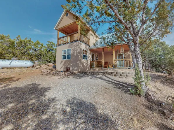 48 Darby Dr, Sandia Park, NM 87047