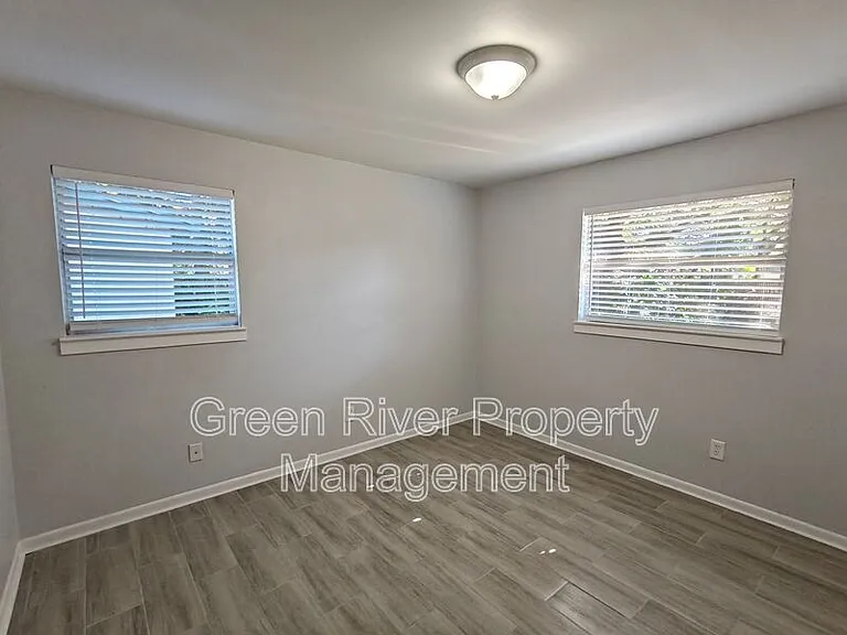 2921 Mansion Rd — Photo 35