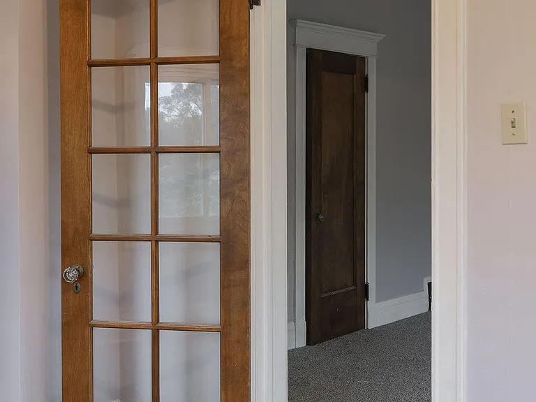 226 Bluff St #1/2 — Photo 10