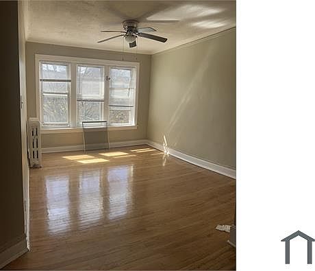 3rd image of 10955 S Vernon Ave #3