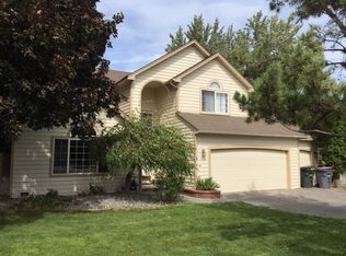 1445 Oxford Ave, Richland, WA 99352