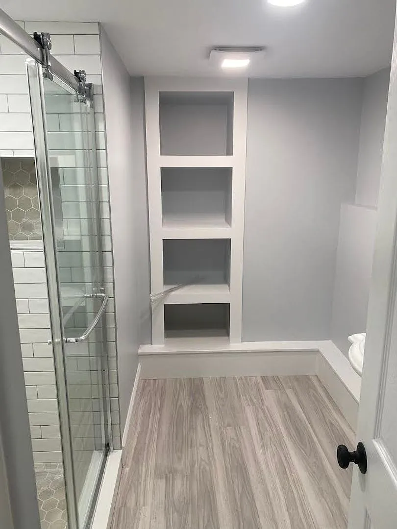 Renovated 3-bed, 1-bath with Heat/HW Incl! — Photo 1