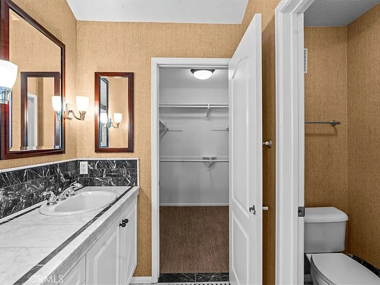 1 Roma Ct — Photo 15