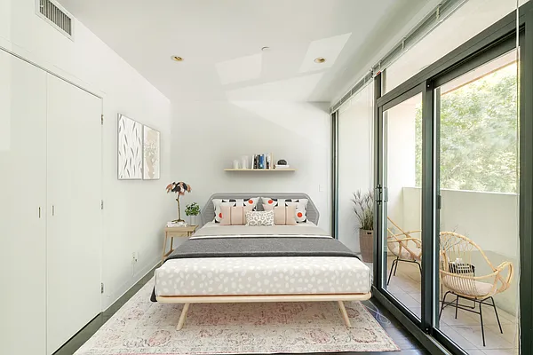 Sold by Compass | media 4