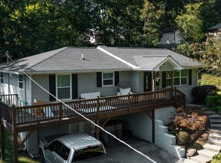 1902 Bobby Dr, Dalton, GA 30720