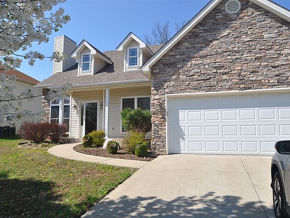 2nd image of 323 Vineland Place Dr