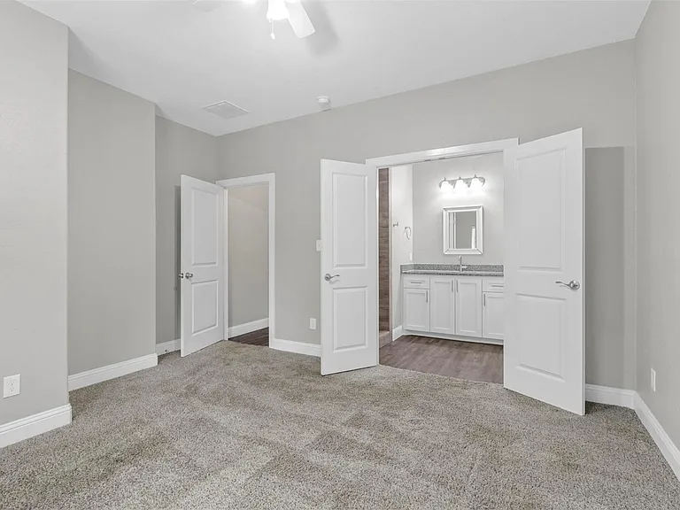 426 W Coffin St — Photo 8