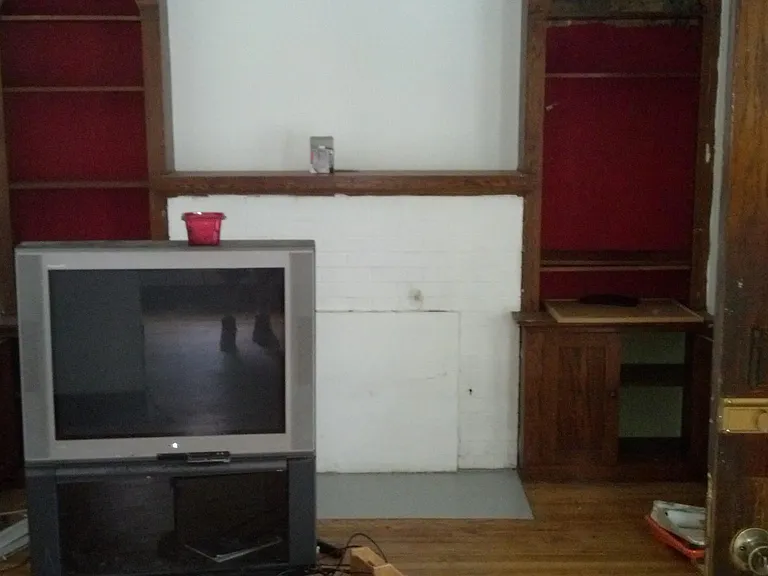 535 Forest St — Photo 13