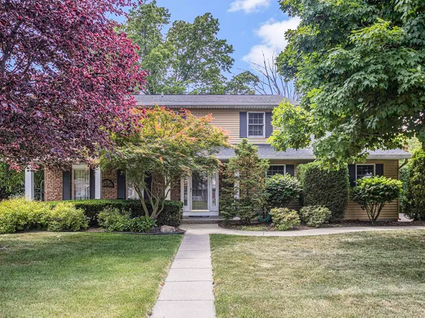 401 Mount Vernon Dr, Goshen, IN 46526