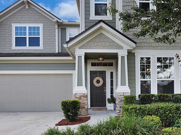 3rd image of 577 Captiva Dr