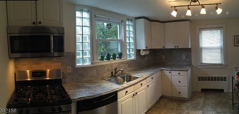 21 Cobb Pl — Photo 2
